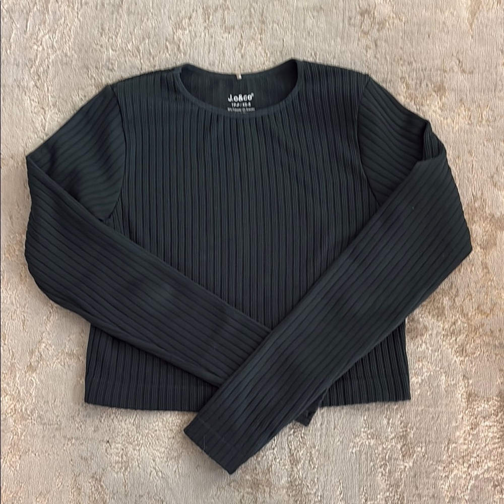 J.o&co women’s XS ribbed t, brand new condition